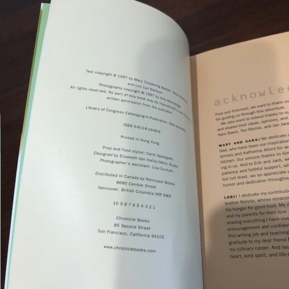 Smoothies and Juicing Vintage Books Bundle of 2. - Picture 7 of 16